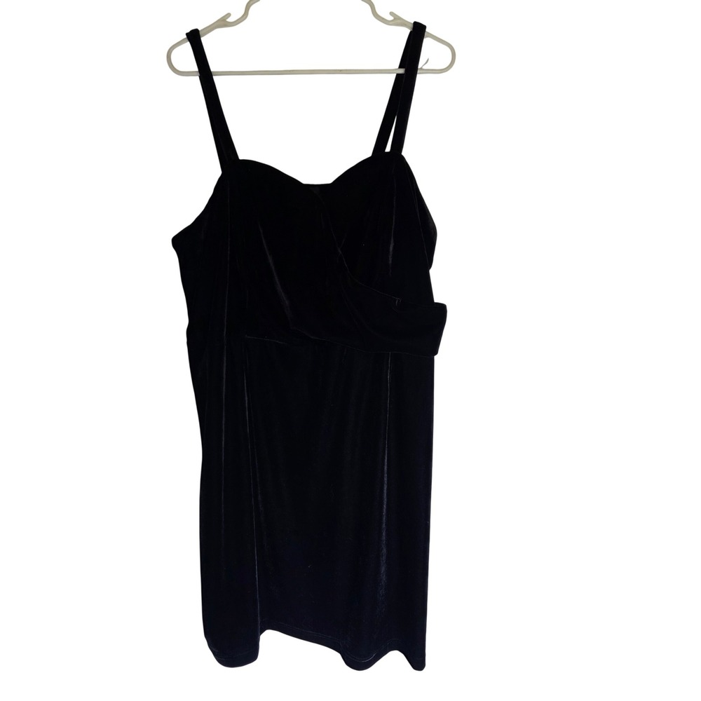 Lane Bryant Black Velvet Faux Wrap Cocktail Dress Womens Size 28 Sweetheart Neck